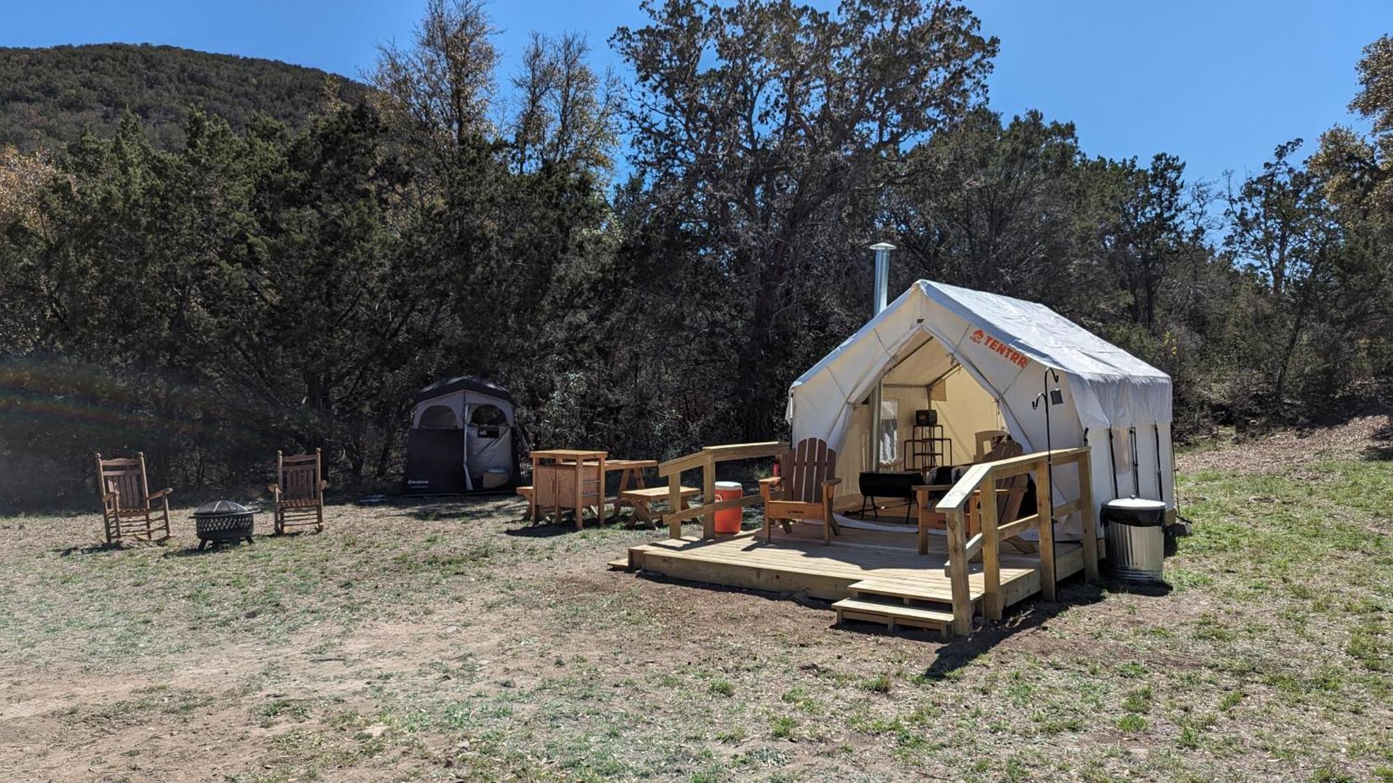 A Peace Of Heaven Cabins And Rv Vanderpool Luaran gambar